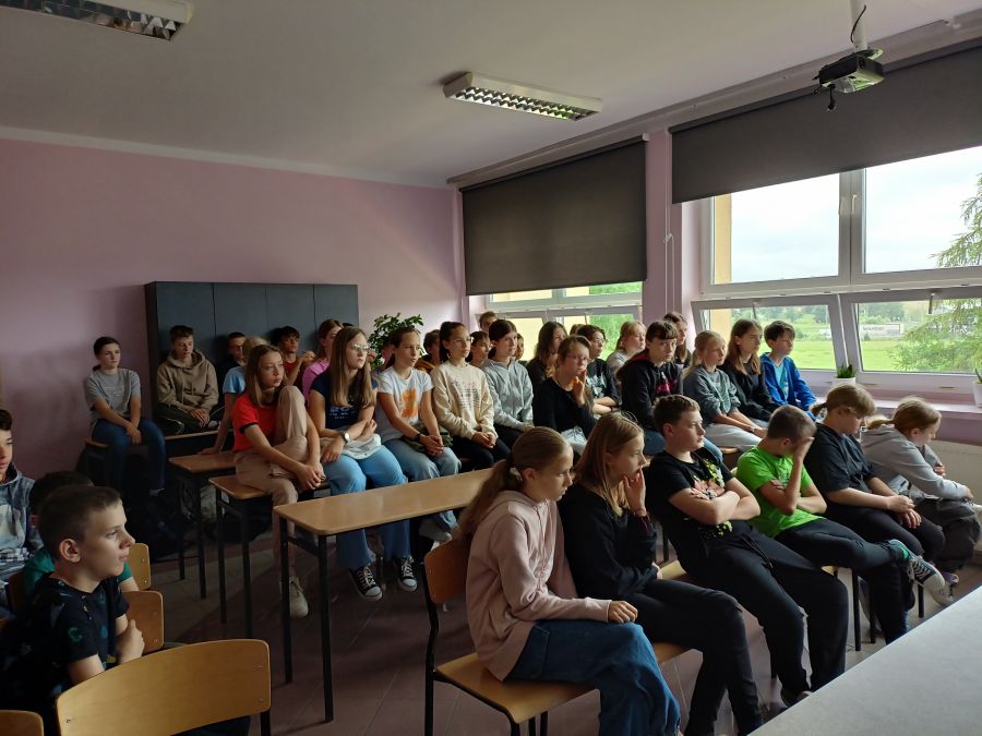 Cyberprzemoc – zagrożenia w Internecie