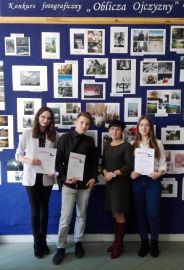 rozwinąć skrzydła